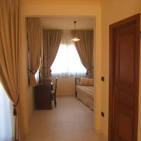 Bed & Breakfast Cristina 4*