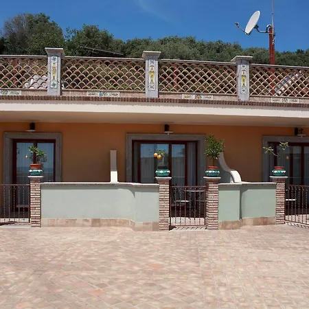 Cristina Bed & Breakfast Giardini-Naxos