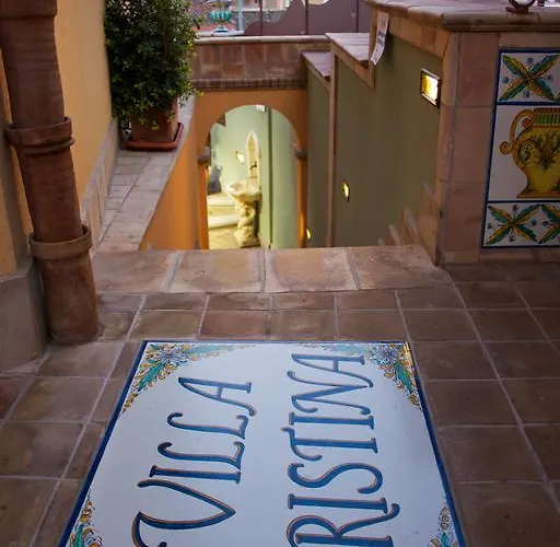 Cristina Bed & Breakfast 4*