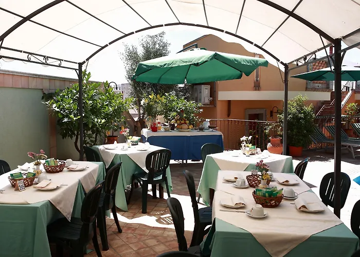 Cristina Bed & Breakfast 4*