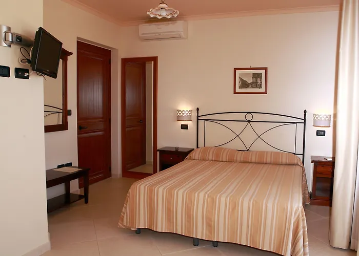 Cristina Bed & Breakfast 4*