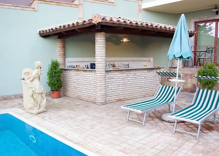 Cristina Giardini Naxos