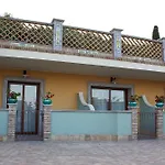 فندق مبيت وإفطار Cristina 4*