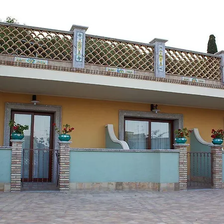 Bed and breakfast Cristina 4*