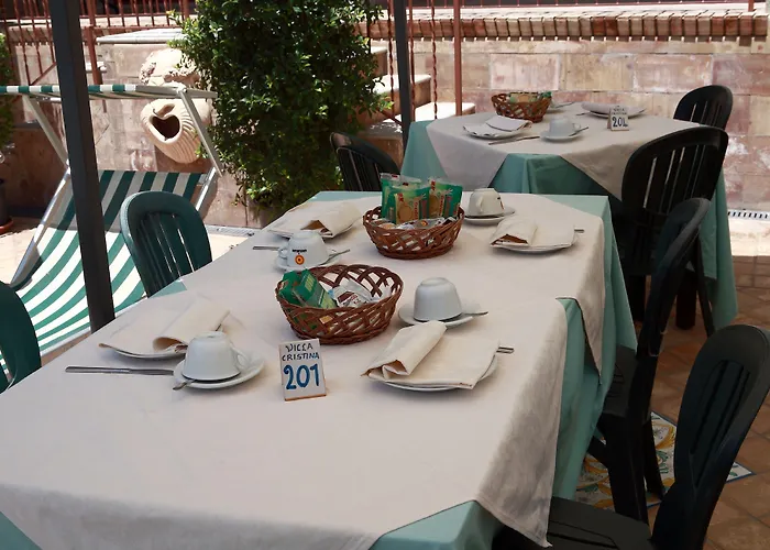 Cristina Giardini Naxos