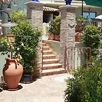 Cristina Bed & Breakfast