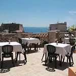 Cristina Giardini Naxos